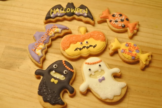 ハロウィンのクッキー型を100均や手作りで揃えたり 型なしで可愛く作ろう お役立ち情報ブログ